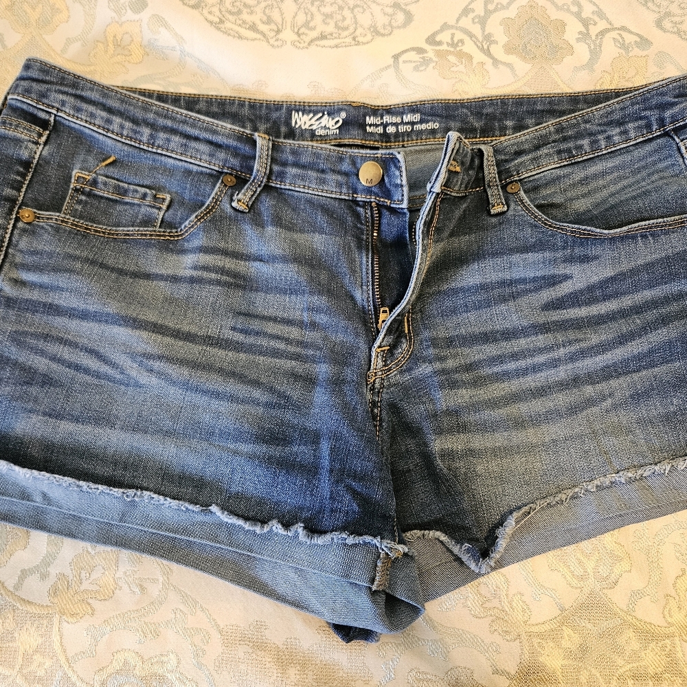 Mossimo Supply Co. Women's Blue Denim Shorts